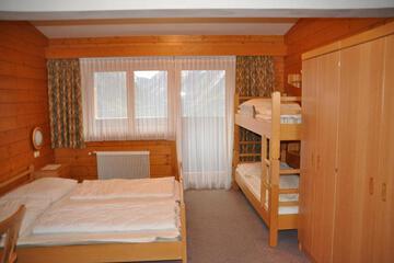 Photo 37
