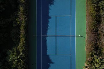 Tennis court