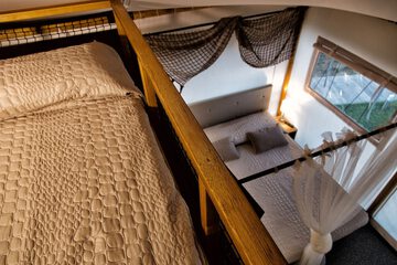 Children's theme room