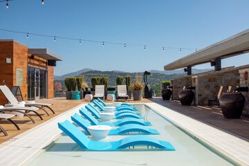 Sundeck