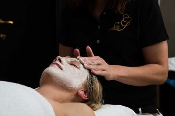 Facial