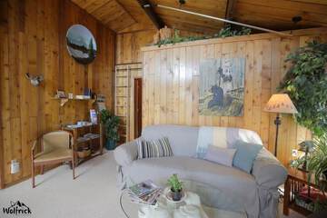 Hotel Interior 52 of 110