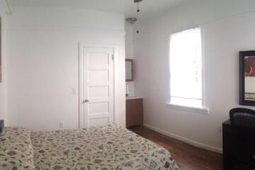 Photo 35
