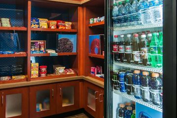 Snack bar