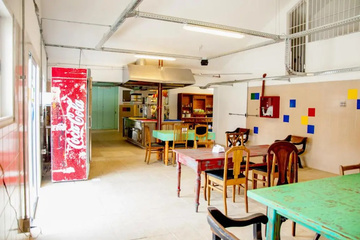restaurant