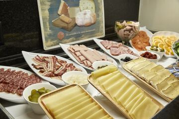 Breakfast buffet