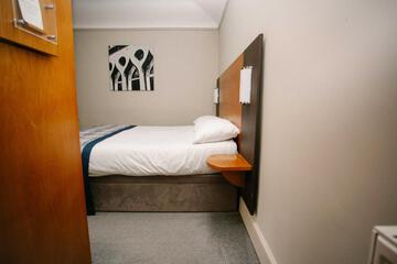 Photo 44