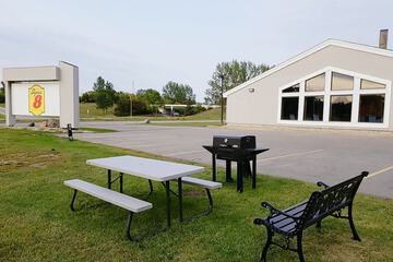 BBQ/picnic area