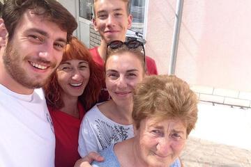 Photo 18