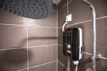 Bathroom shower