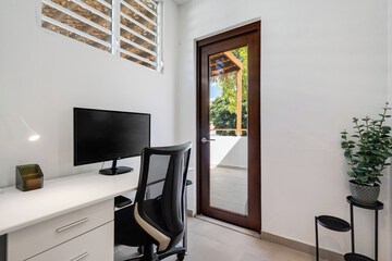 In-room business center