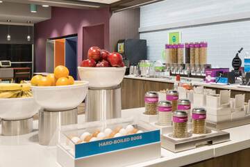 Breakfast/Coffee Service 26 of 31