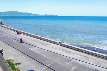 Beach/ocean view