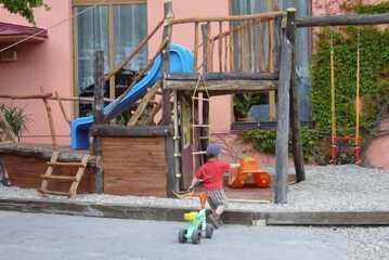 Children's play area - outdoor