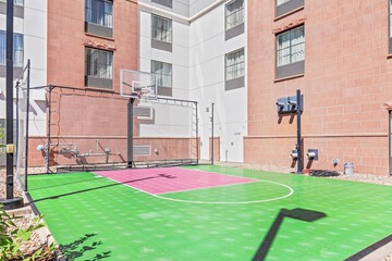 Sport court