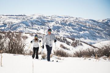 Snow and ski sports