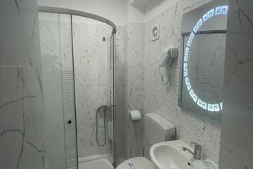Photo 49