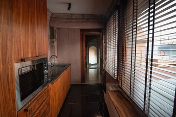 Mini-refrigerator