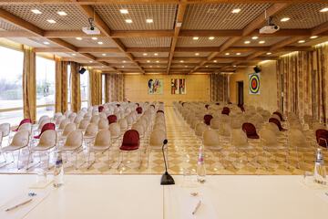 Banquet hall