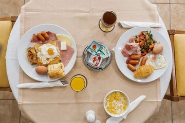 Breakfast meal