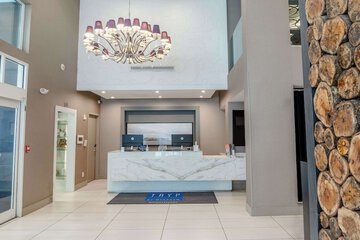 TRYP by Wyndham Savannah Downtown / Historic District