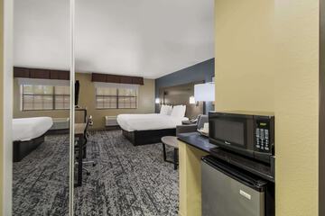 Room 9 of 30