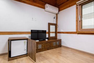 Photo 49