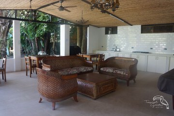 BBQ/picnic area
