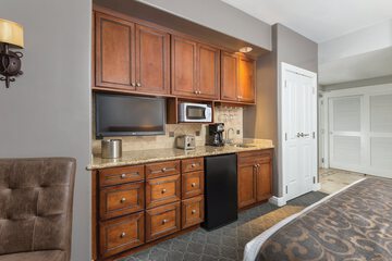 Private kitchenette