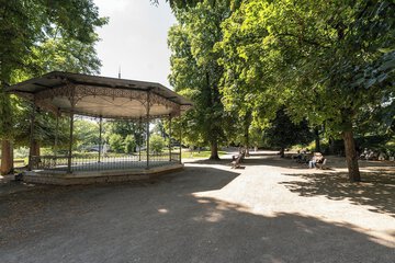 Children's play area - outdoor