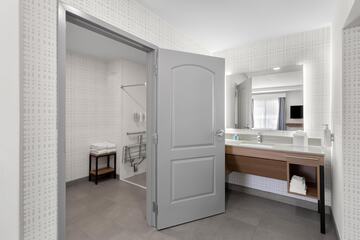 Bathroom shower