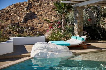 Private pool