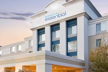 Sonesta Essential HOU Airport Road