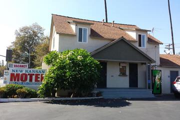 New Kansan Motel