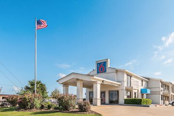 Motel 6 Lancaster TX DeSoto Lancaster