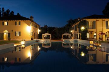 Front of property - evening/night