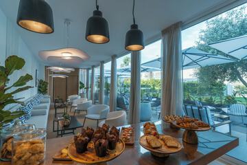 Executive lounge
