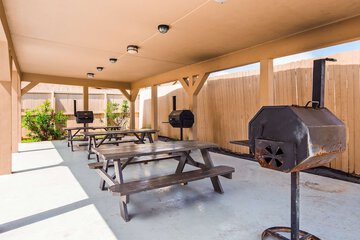 BBQ/picnic area