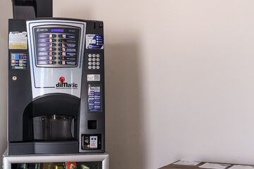 Vending machine