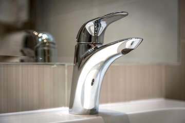 Bathroom sink