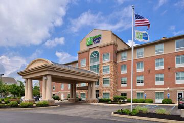 Holiday Inn Express & Suites Cincinnati - Mason by IHG