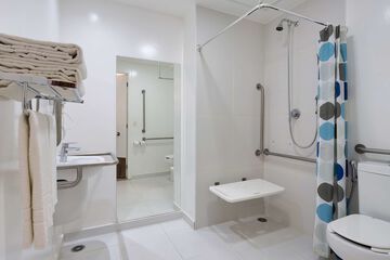 Bathroom shower