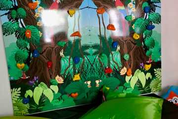 Children's play area - indoor