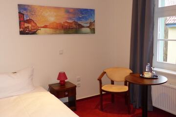 Room amenity