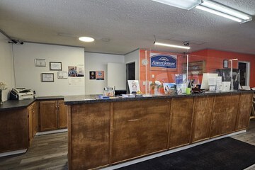 Concierge desk