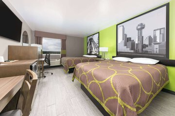 Room 21 of 37