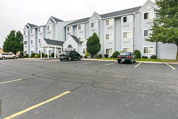 Motel 6 Sycamore IL