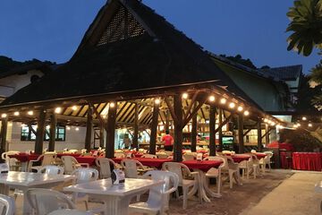 Food court