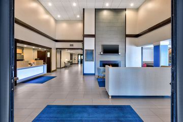 Hotel 5 of 40