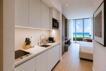Private kitchenette